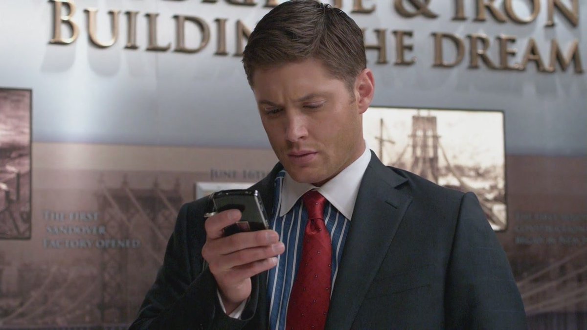 dean smith screencaps: a thread *from the ep 4.17 - it's a terrible life*