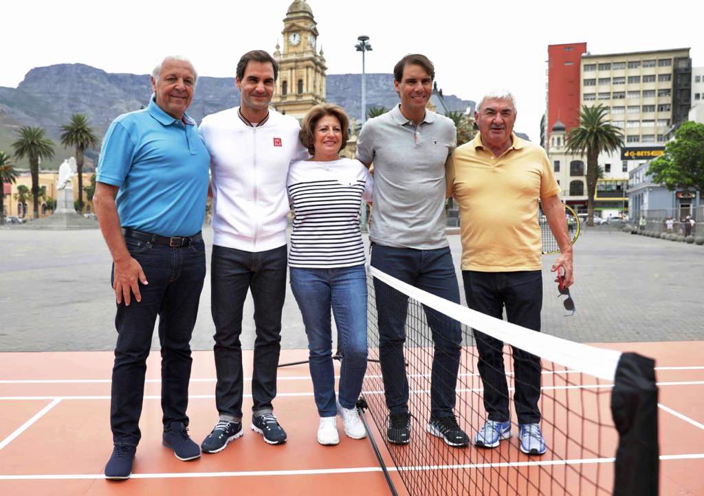 On the day of the match, Roger and Rafa played mini tennis on the Cape Town Grand Parade in front of City Hall and had some very wedding party line-up/honeymoon-style photos taken...