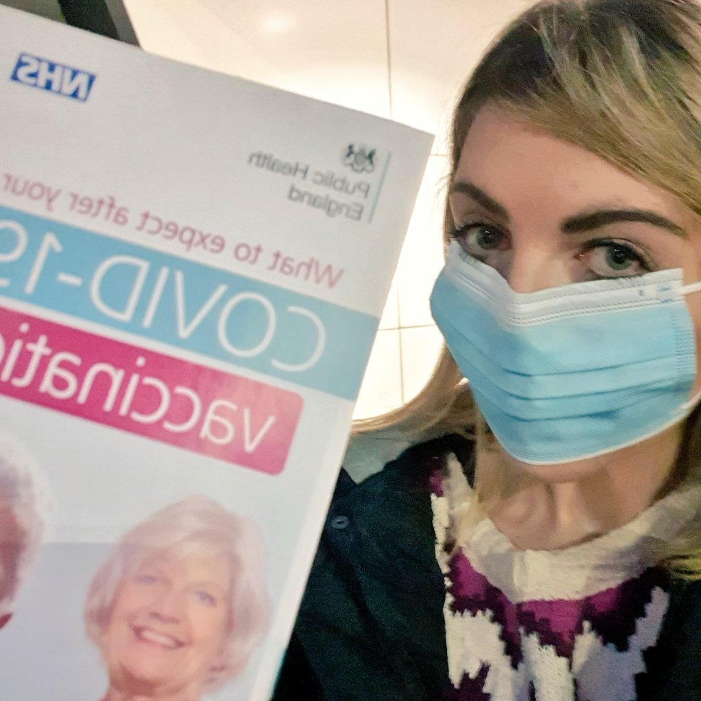 HelenLottie1's tweet photo. I have just received my first covid vaccine as part of the roll out to clinically vulnerable people.
Thank you to all the medical staff, scientists and volunteers making this possible.
#vaccine #GetVaccinated #COVID19 https://t.co/O2zJXVotEf