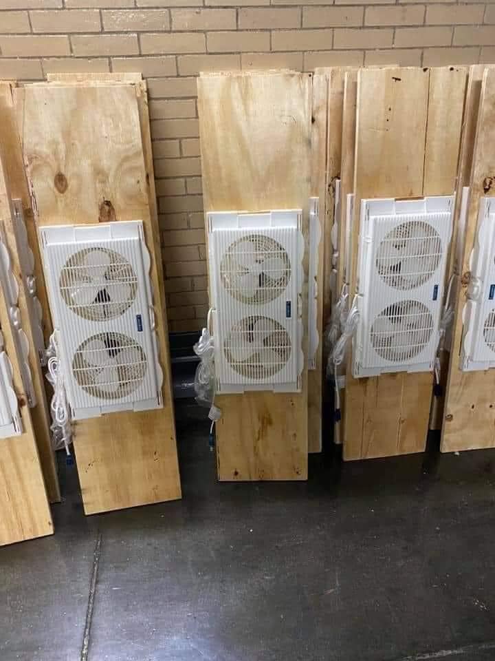 MrErnestOwens's tweet image. This is how the Philadelphia School District is "enhancing" the ventilation for their COVID-19 mitigation plan.

Yes, it's that bad over here in Philly for our kids.