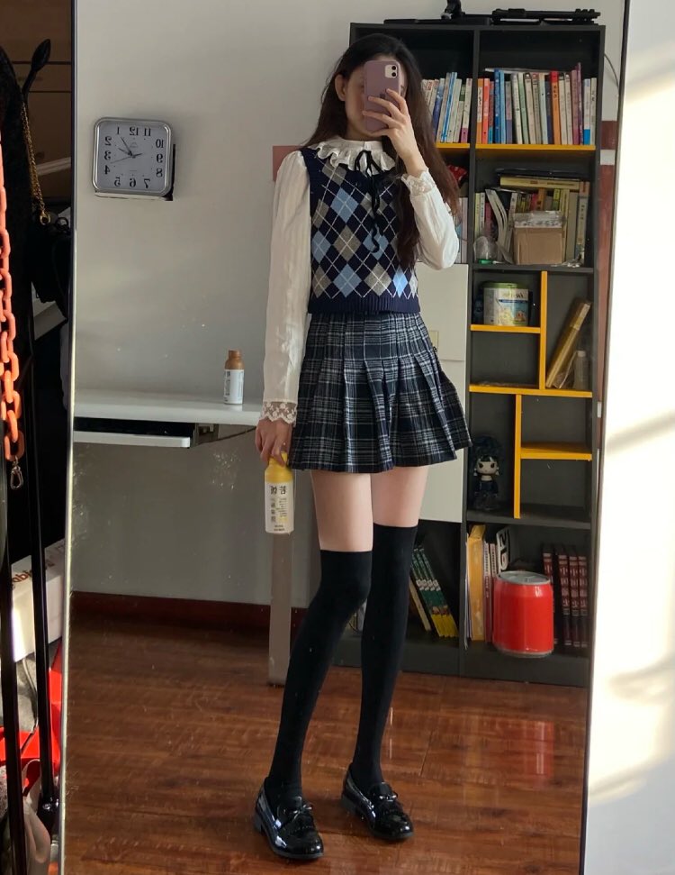 douyiin's tweet photo. 172cm/46kg https://t.co/1hb8IpfNIk