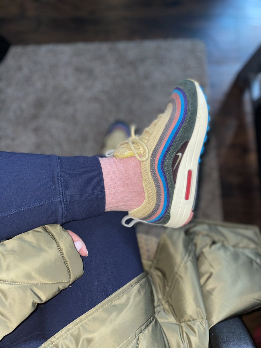 On days off we still wear pink