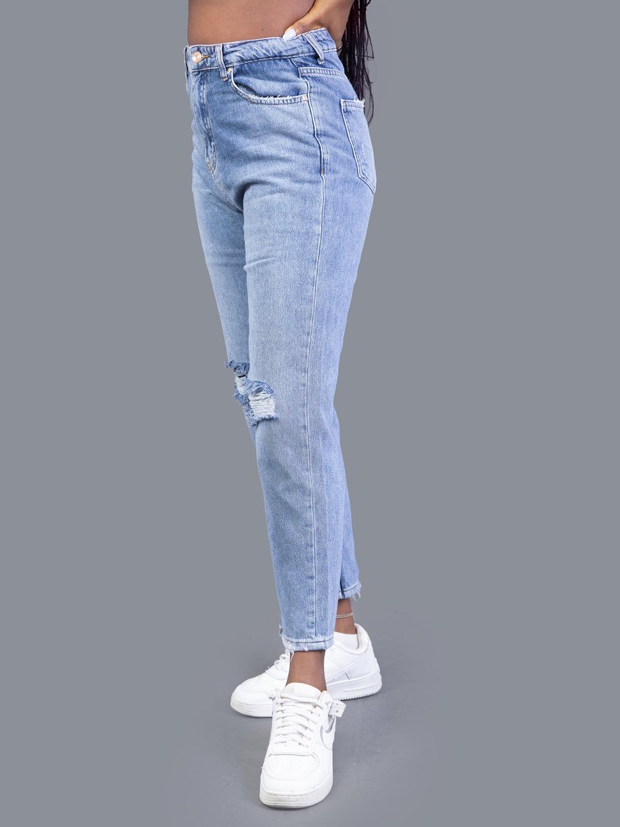 PayPorte's tweet photo. Diamond's were a girl's best friend, but then we found Boy Friend Jeans π
π : GUESS HIGH WAIST BOYFRIEND JEAN
Size: S-XL
Price:
π³π¬ : β¦ 12,000
π¬π:GHβ΅ 205
π°πͺ:KES 3,600
πΊπΈ:$ 32
#payporte #shoppayporte #sunday #modaclub #fashionstoreinlagos #fashionstore #fashionstyle https://t.co/pCbUndoa9L