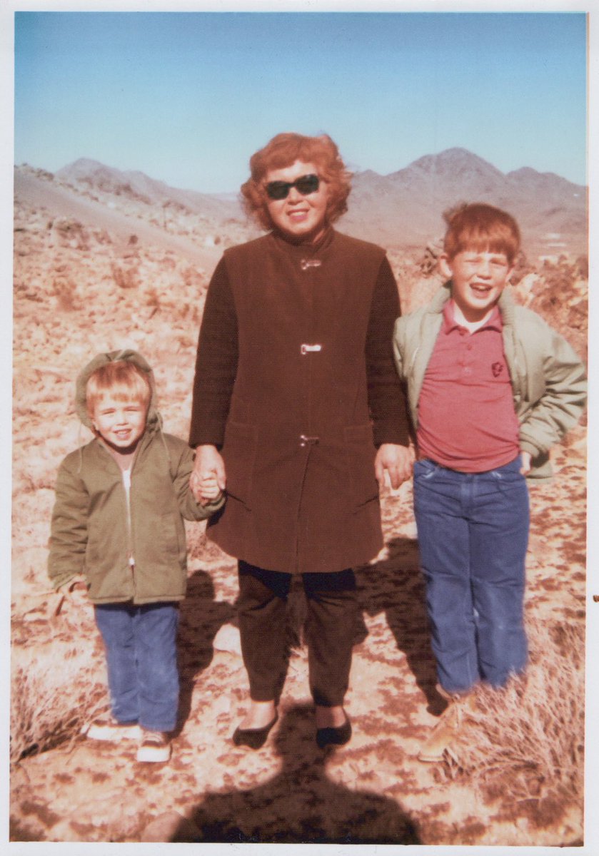 Ron Howard Clint And I Were Lucky To Have Had This Loving And Talented Woman In Our Lives Happy Birthday Mom Jeanhoward T Co Btyrp5cold Twitter