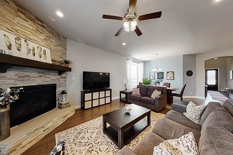 HommatiNetwork's tweet photo. 14945 Blakely Way, Aledo, TX 76008 - 4 Beds 3 Baths 2838 Sq Ft Built 2018. Here is another great listing @ https://t.co/tvmwEyboto

#Hommati #DFWRealty #TexasRealEstate #DallasTXRealty #TXRealty #DallasTexasRealEstate #TxRealEstate #TexasRealtor #TXRealtor https://t.co/5OlLq6yVEC