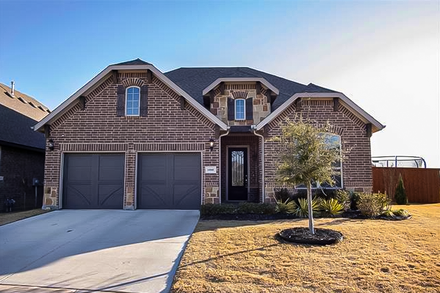 HommatiNetwork's tweet photo. 14945 Blakely Way, Aledo, TX 76008 - 4 Beds 3 Baths 2838 Sq Ft Built 2018. Here is another great listing @ https://t.co/tvmwEyboto

#Hommati #DFWRealty #TexasRealEstate #DallasTXRealty #TXRealty #DallasTexasRealEstate #TxRealEstate #TexasRealtor #TXRealtor https://t.co/5OlLq6yVEC