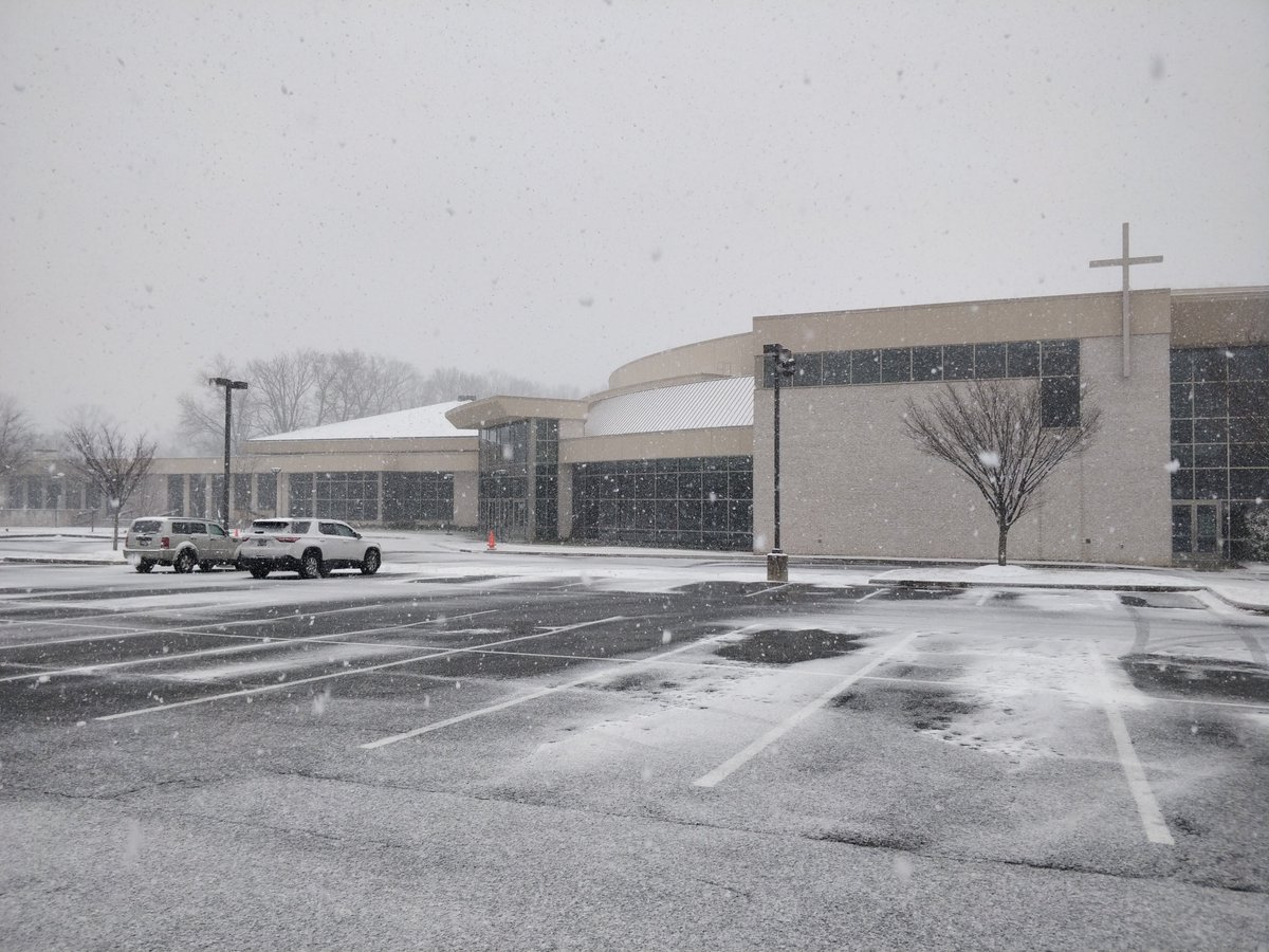 nativitypastor's tweet photo. Welcome again to this family visiting from Rochester, NY who seem to have brought the weather with them. They drove all the way here just for mass. https://t.co/Ojpjy0Wk9T