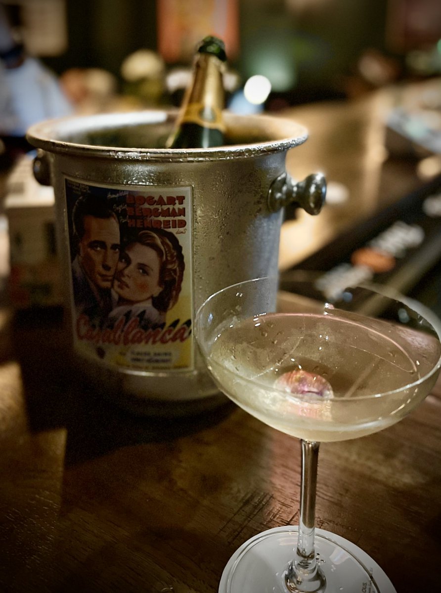 Vesperatl's tweet photo. Only 2 weeks away until Valentines Day! 🥰🥂❤️

#valentinesday #valentinesday2021 #loveisintheair #champagnefordays #sweethearts #vesperatlanta #tapas #foodie #lounge #craftcocktails #craftbeer #winelover #weloveatlanta #weloveatl #glenwoodpark #beltline #beltlineatl https://t.co/90wLAw7QeP