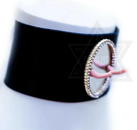 devil666ish's tweet image. Another world choker
devil666ish.com/products/anoth…