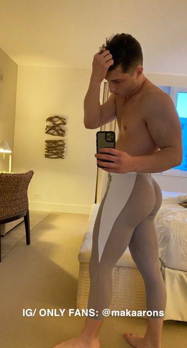 Love when y&rsquo;all send me new things to wear on only fans! Thank you so much🖤 hope y&rsquo;all liked the private<a href="/tag/tgif"class="tags"><span>#tgif</span></a>