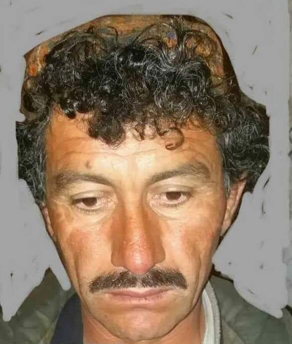 arbaz_jour's tweet photo. Here we see the one reported as an actor of offense [MURDER] of little Asmatullah.But things're not done yet,He alone may'nt make this happen!he even may not be.Dis,admin come with a more clear &amp; audible picture.
#JusticeforAsmatullah https://t.co/imgYbstqUn