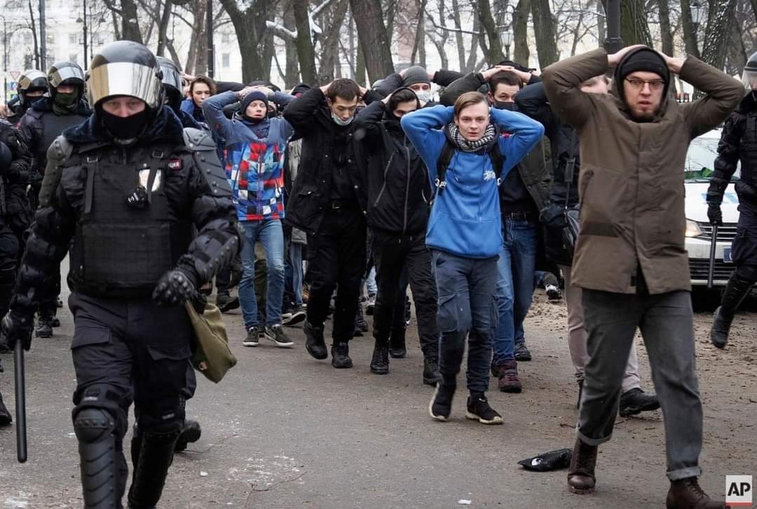 EtGEbrYXAAMyCIT?format=jpg&name=medium