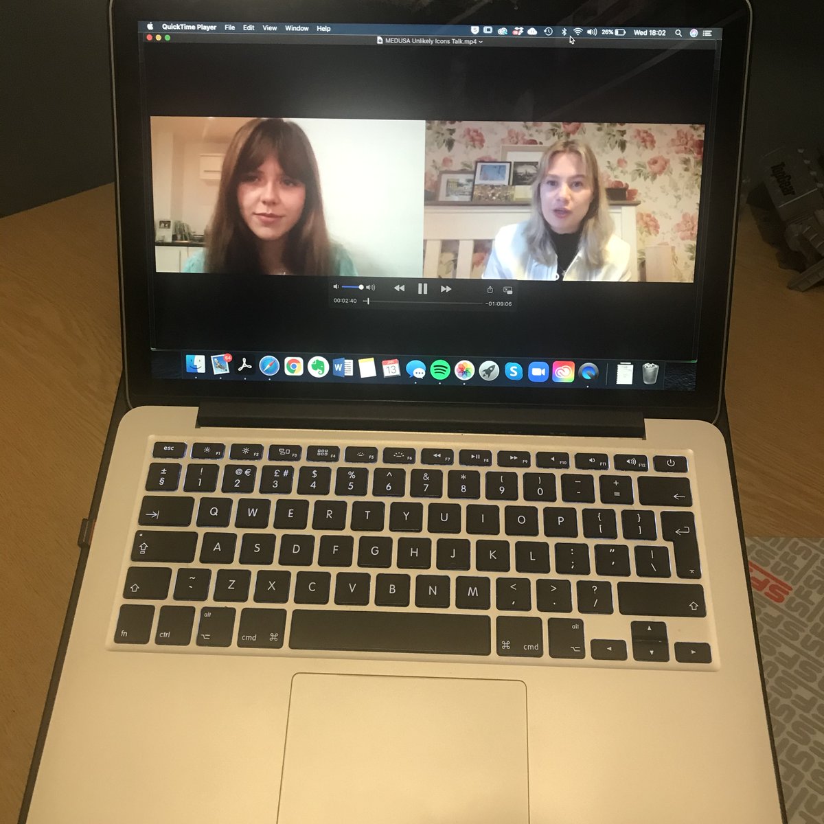 medusacreatives's tweet image. It&apos;s us! Probably the closest thing we&apos;ve got to a photo together in about 2 years...

For those of you that don&apos;t know us (Eden and Emily), we met at Durham Uni in early 2019, and have worked remotely on MEDUSA since Aug &apos;19! #artsdevelopment