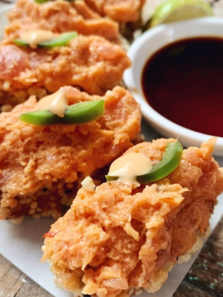 We've got you covered for your Super Bowl Party.

📸 by @annalouiselutz

winendine.com/lure-fishbar/m…