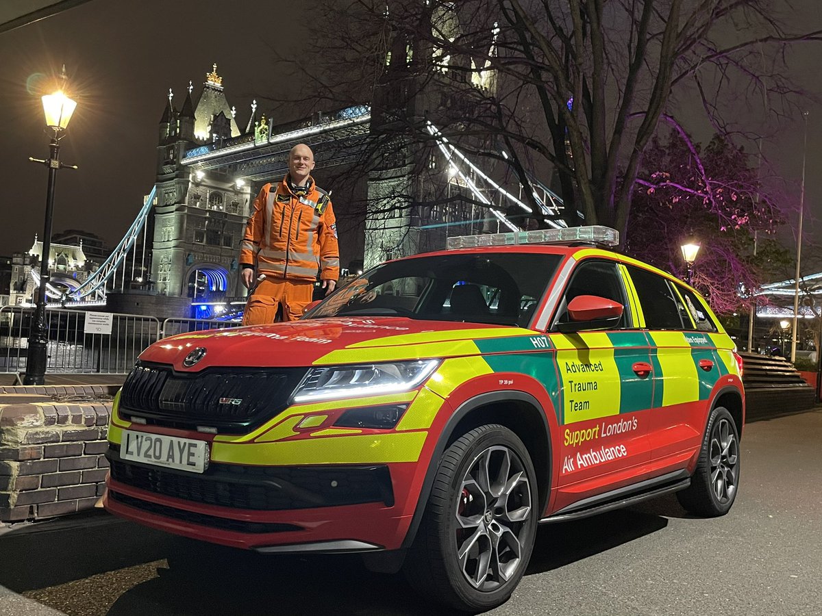 Working for  @LDNairamb isn’t about flying around London in a red helicopter. It is to get the advanced trauma team to the sickest patients in the capitalFor me it’s about the patient however we get to themAll made possible by the charity  @LDNairamb and its amazing volunteers