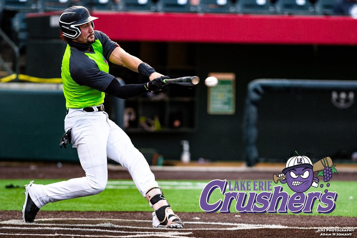 Alpineo6's tweet image. Congratulations to former Alpine Cowboy Mark Traylor on signing with the Lake Erie Crushers. #o6alumni #cowboyup