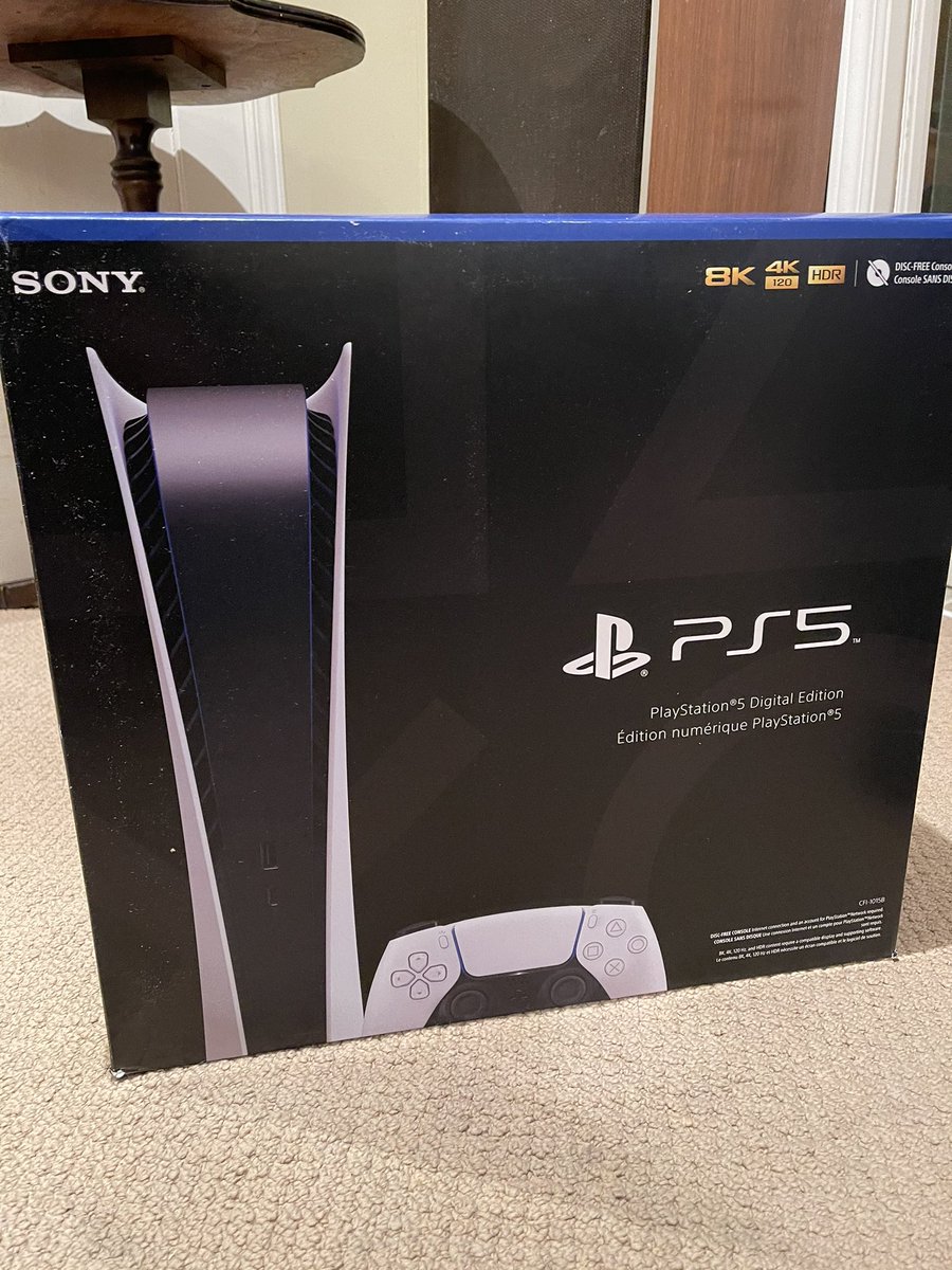 iFujiRocks's tweet photo. @PS5stockCanada thank you for your help! Got my PS5 from Amazon restock! https://t.co/2x2jpm0oaa