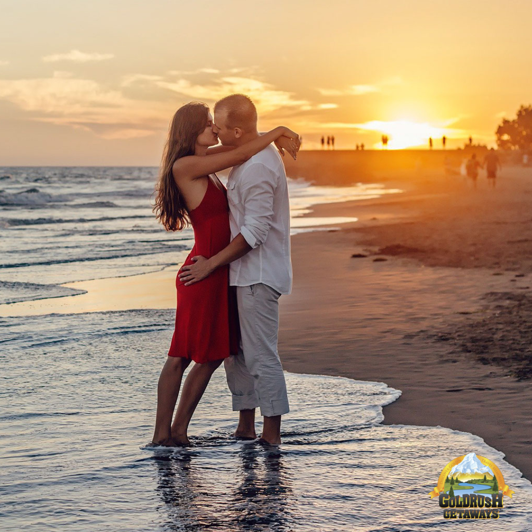 GoldrushTravel's tweet photo. A luxurious Valentine's Day getaway is the perfect way to show your partner you love them—and treat yourself in the process! 
#ValentinesDayIdeas #GoldrushGetaways
https://t.co/aDOxyIu4ZQ https://t.co/OlbnE0yQzR