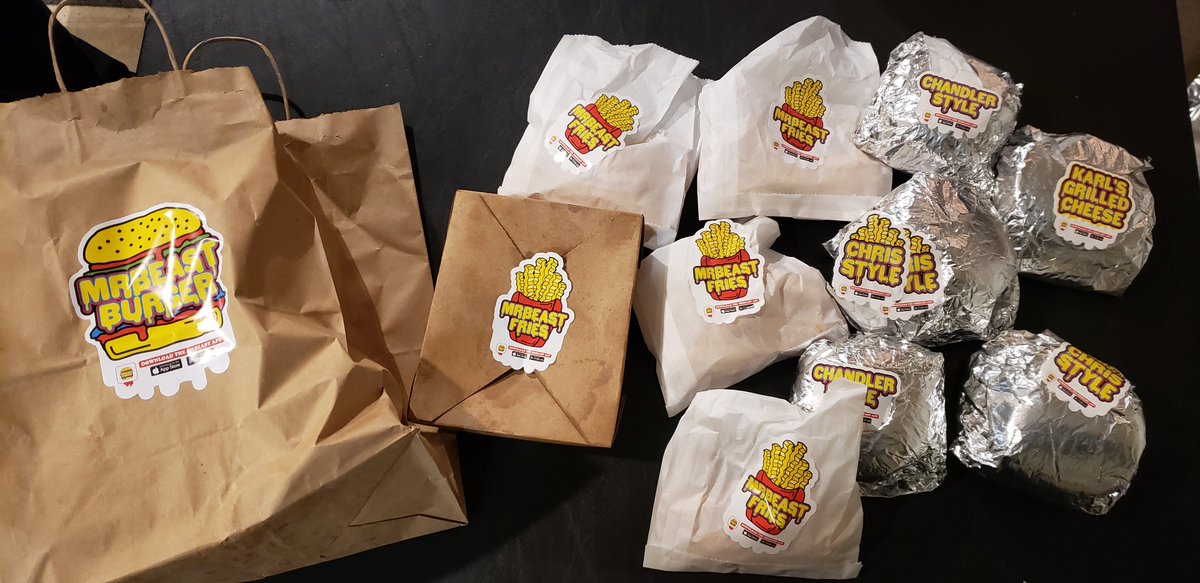 Bill_ND_Tesla's tweet photo. @MrBeastYT  Awesome Burgers! Drove to MN from ND to get them. Thank You!! https://t.co/PWy0B67gPs