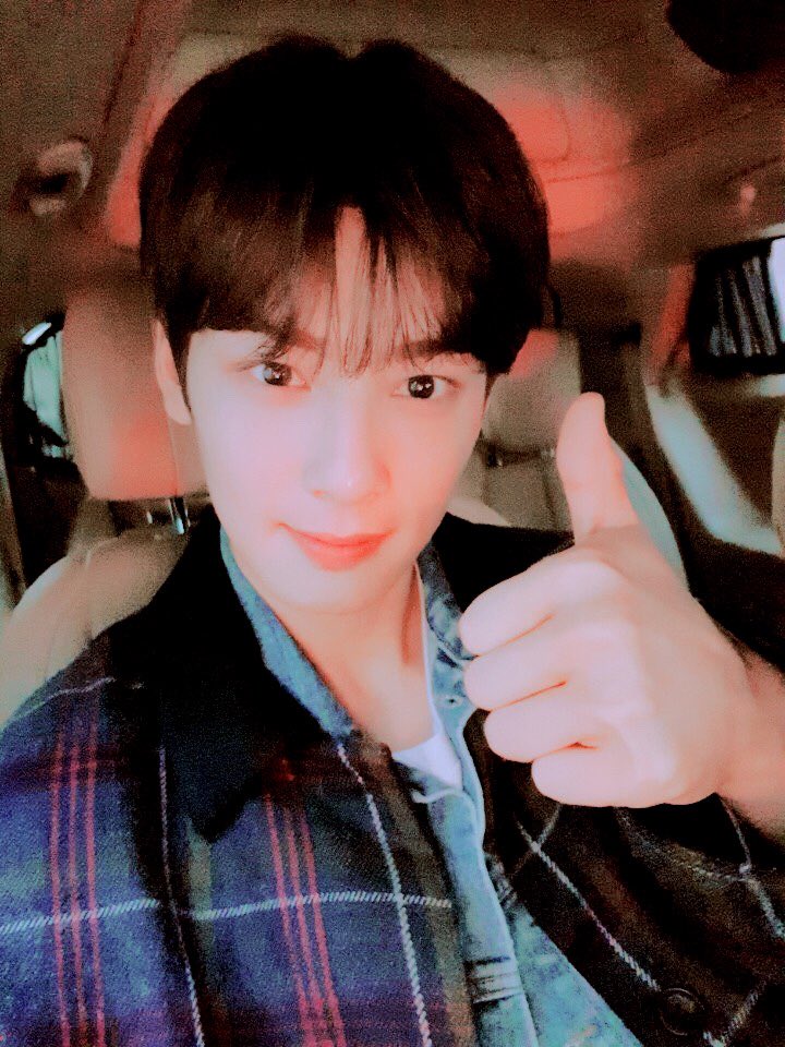 twtastar_'s tweet photo. ˛ ˒ #. ⭐️ ! Wᥱ 𝖆𝖗𝖊 𝗔 𝗦 𝗧 ☆𝗥 ﹆ #𝔼𝕧𝕖𝕟𝕥༾ ⿻ n✰w 、› . on ¡さ⁺ ⌗ @roulvetytwt ⨾ ꜜ ♡ ⃔ ᥲt ╱ 『 #𝗥𝗢𝗨𝗟𝗩𝗘𝗧𝗬CB ఇ #𝗖𝗢𝗢𝗞𝗜𝗘VETY 』 

Pier esta súper listo para ver el gran debut en japonés de estas chicas hermosas. ¡Les deseamos lo mejor a todas! https://t.co/LrGD9mQcxv