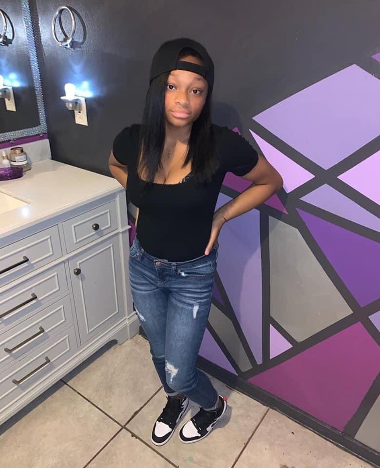 xoleahmariee's tweet photo. How is nobody talking about her story ??? #KaleciaWilliams https://t.co/8HZIrUx0zs