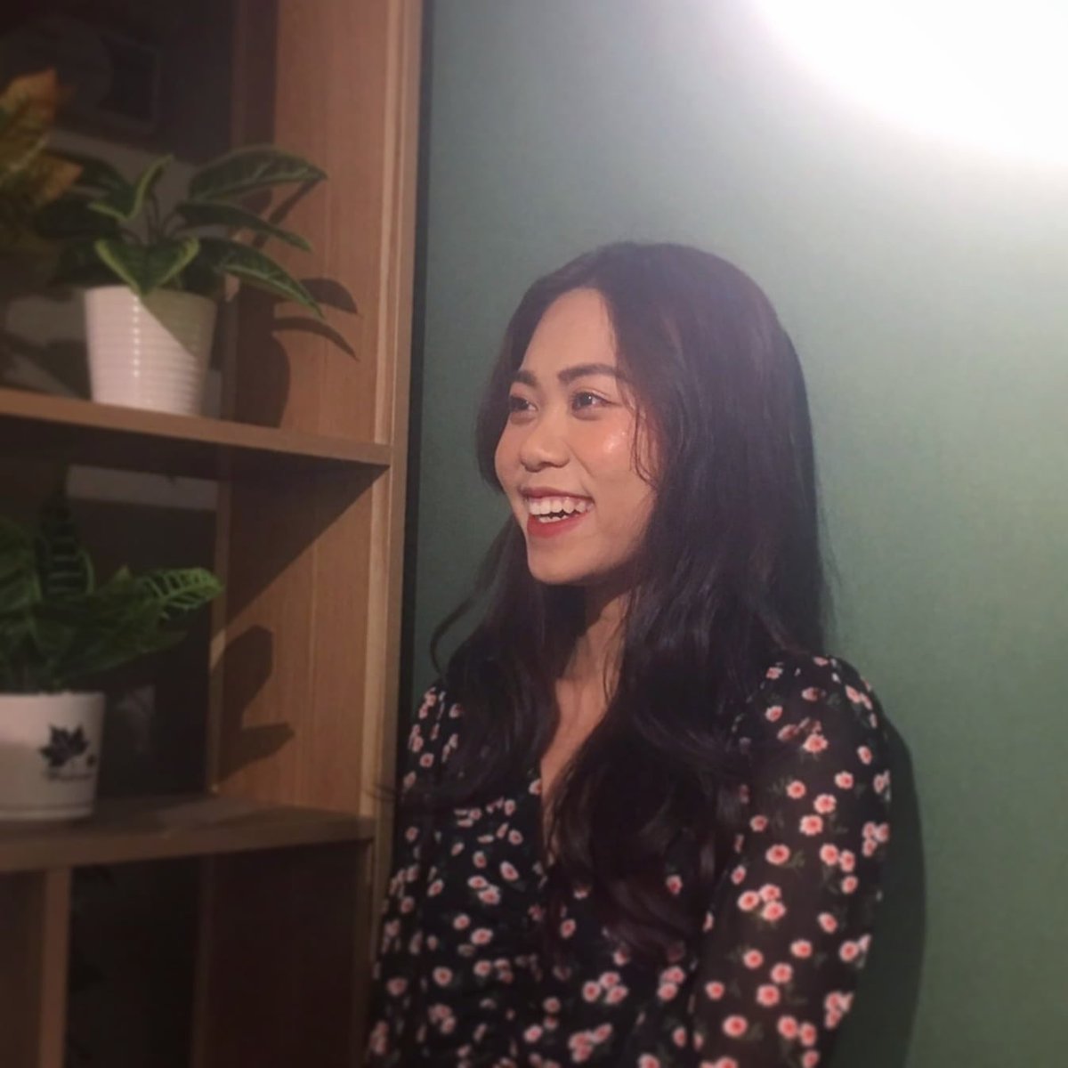 NguyenForArt1's tweet photo. A smile is the universal language of connection. https://t.co/5EGABp8rd8