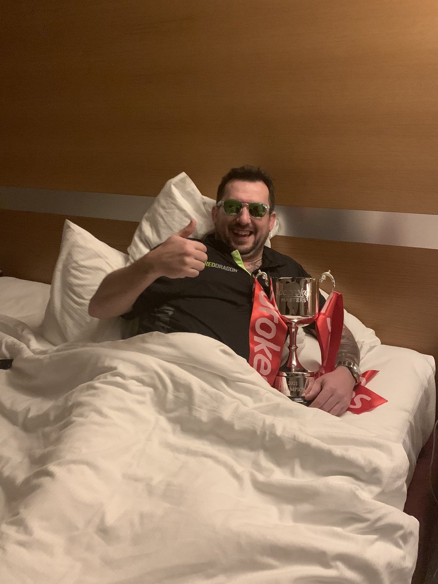 Jonny Clayton tweet media