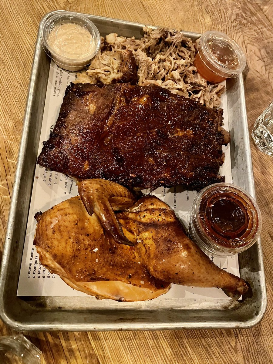 jwalkermobile's tweet photo. Caymus and BBQ https://t.co/S6kF7q8ayv