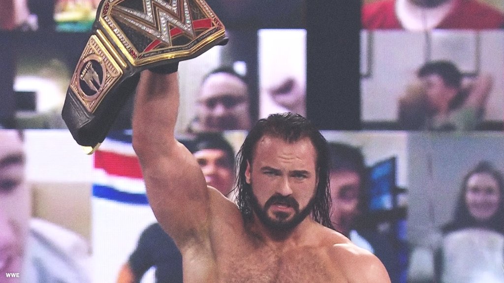 Drew McIntyre defeats Goldberg to retain the @WWE Championship ⚔️ #RoyalRumble