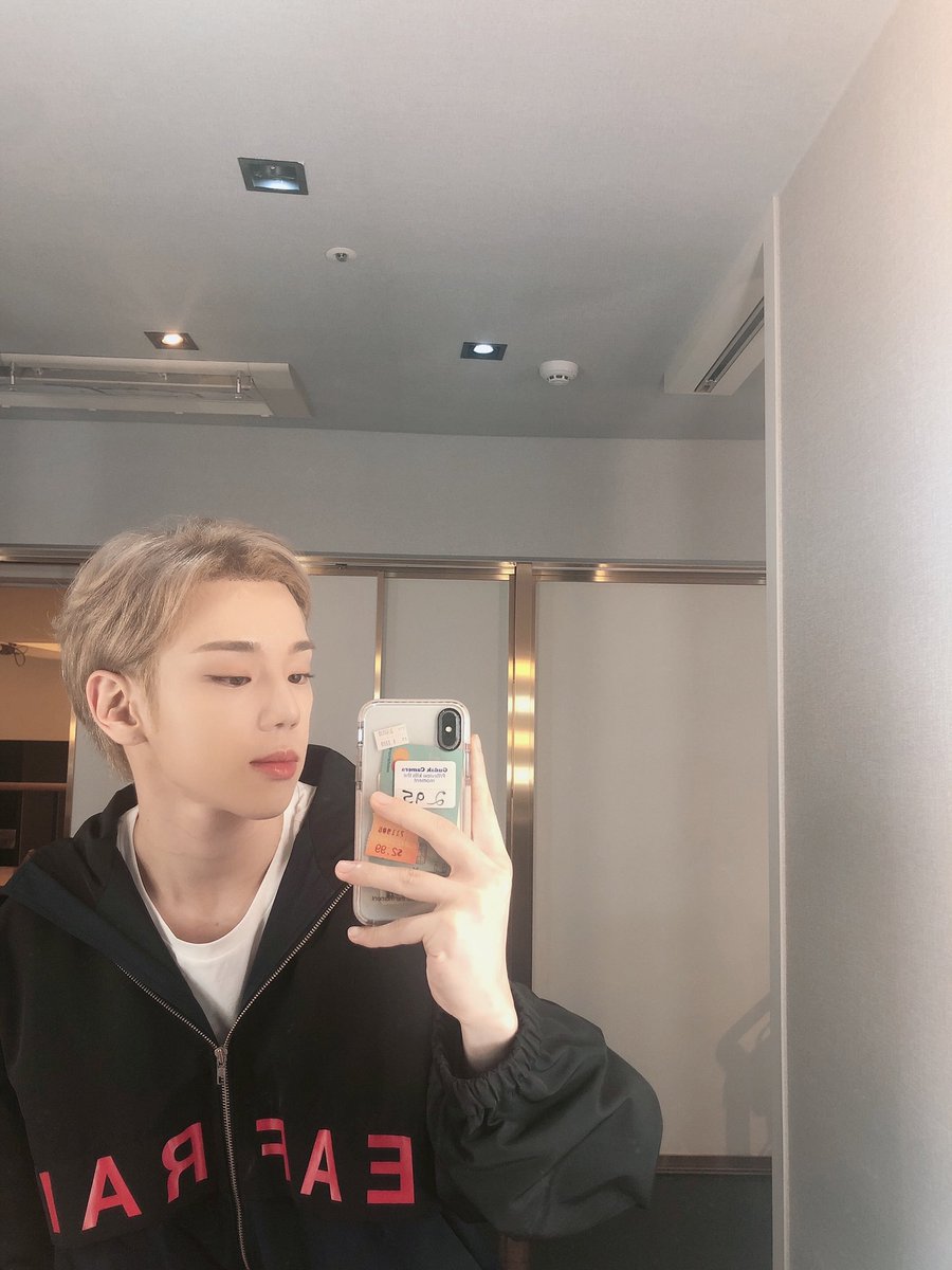hi byeongkwan thinkers!!! i hope ur all having a great day bk loves u all!!! stay healthy 🧡🧡