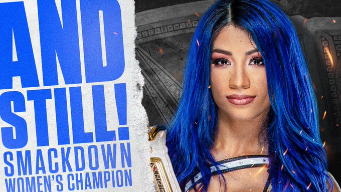 WWEDeutschland's tweet photo. #ANSTILL! @SashaBanksWWE bleibt #SmackDown Women's Champion! β¨ #RoyalRumble https://t.co/2Pl1r2tfI8