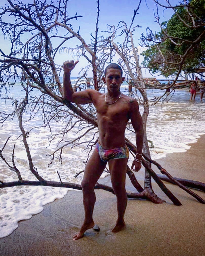 soyvictoroficil's tweet photo. #hamburguesitas
#dollyparton #caracas #vargasvenezuela #likeforlikes #foto #lima #panamacitybeach #gaysp #glbts #pho #photography #me #photogrid #chilegram #españa #porlamar #barquisimeto #santodomingo #gaystagram #gayfollow #moda #picoftheday #modahombre #sexy #gahyeon https://t.co/y8Y1qM6Vj4