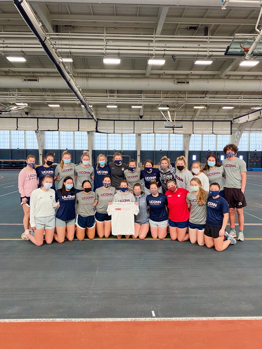 UConnFHockey's tweet photo. We are #SongStrong! https://t.co/IxBECmMctG