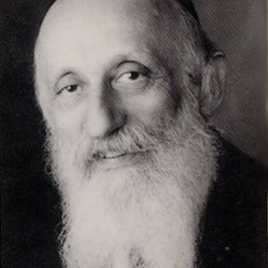 Rabbi Dr. Abraham J. Twerski was 90 and had been battling #COVID19 in Israel before passing away today.

זכרונו לברכה