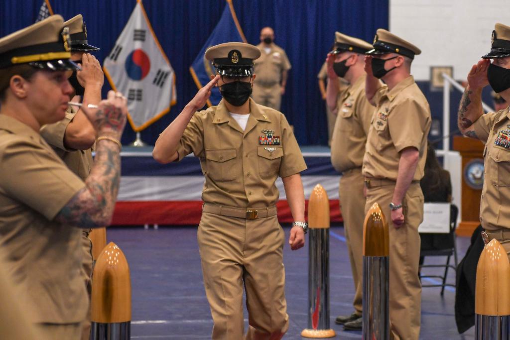 U.S. Navy tweet media