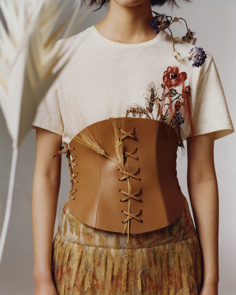 Dior cruise2020 ブローチ Dior على X: 