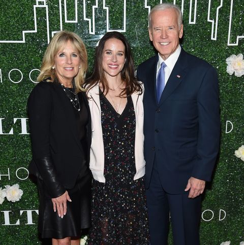 26/ In 1978 and again in 1984, Joe was reelected to the Senate.Joe and Jill's daughte Ashley Blazer Biden was born between these campaigns on June 8, 1981.