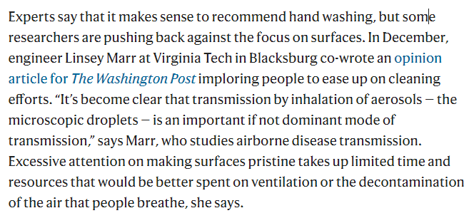 12/ "Los expertos dicen que hay que lavarse las manos, pero que  @linseymarr escribió en  @washingtonpost: "Ya esta muy claro que la inhalación de aerosoles (gotas microscópicas -- como el humo, añado yo) es una forma importante, si no dominante de transmisión."