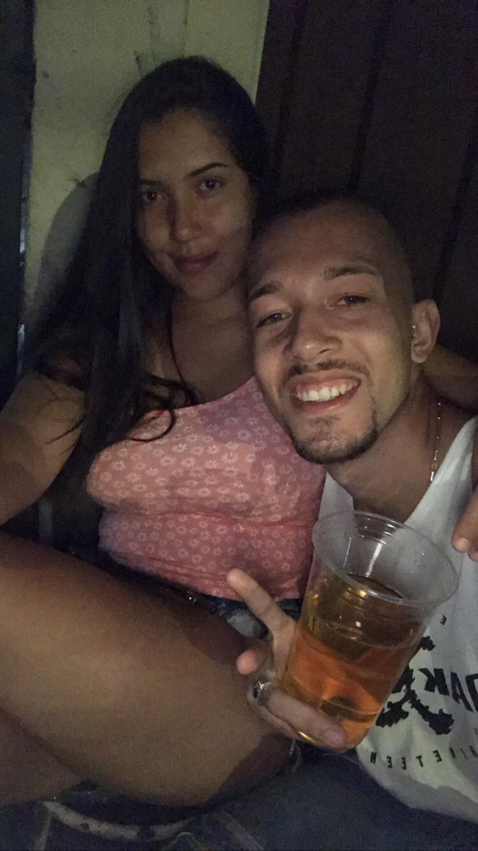 srtta_vick's tweet photo. Eu amo.❤️ @Reliquia17  #soltos https://t.co/vBG6qsn13W