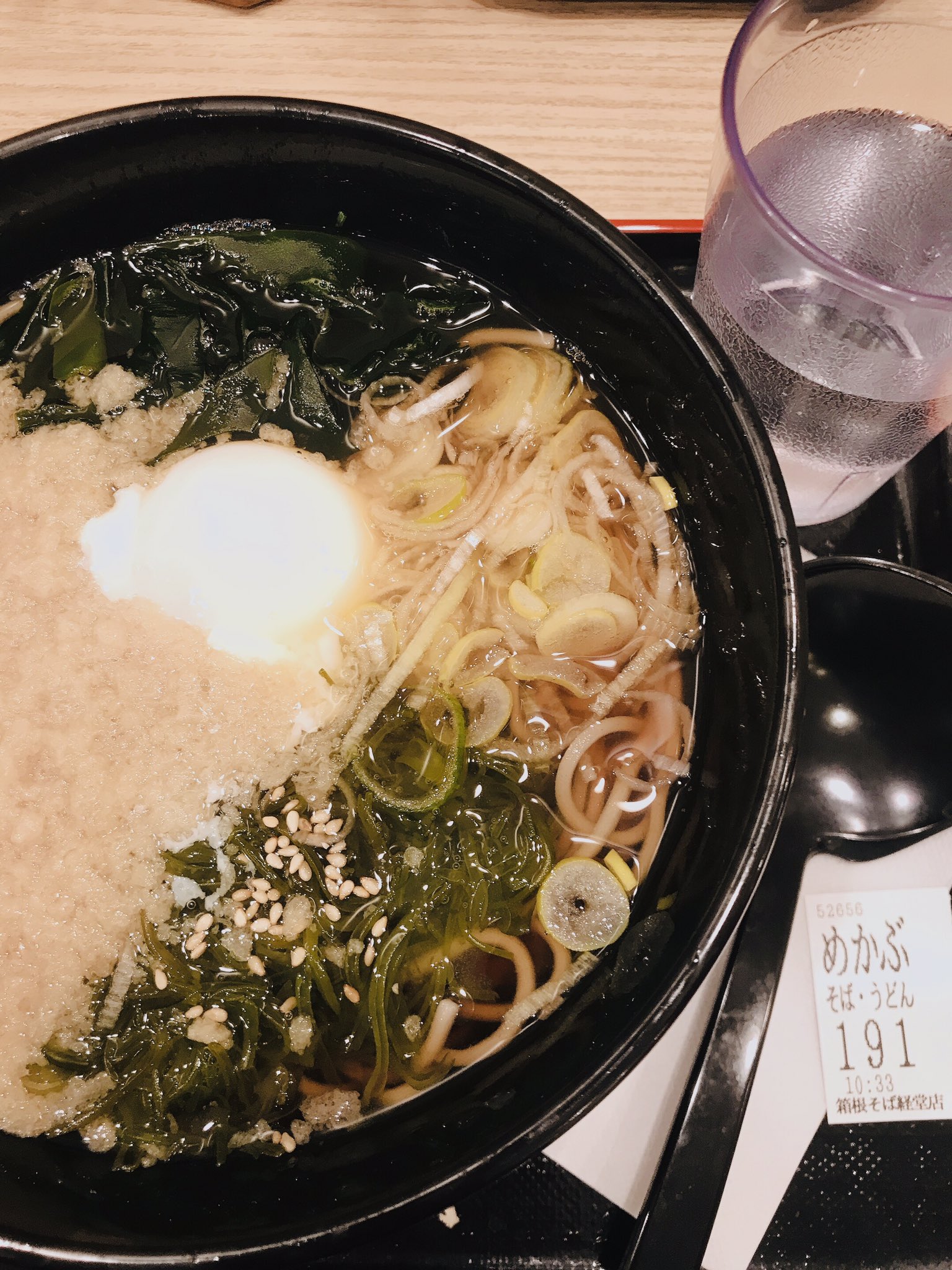 澤田育子 箱根そばにて 最高に美味しい無料のお水を頂き もちろん 有料のお蕎麦も 新橋演舞場へ 喜劇 お染与太郎珍道中 を観るのです 楽しみー T Co 6tenqlt9h2 Twitter