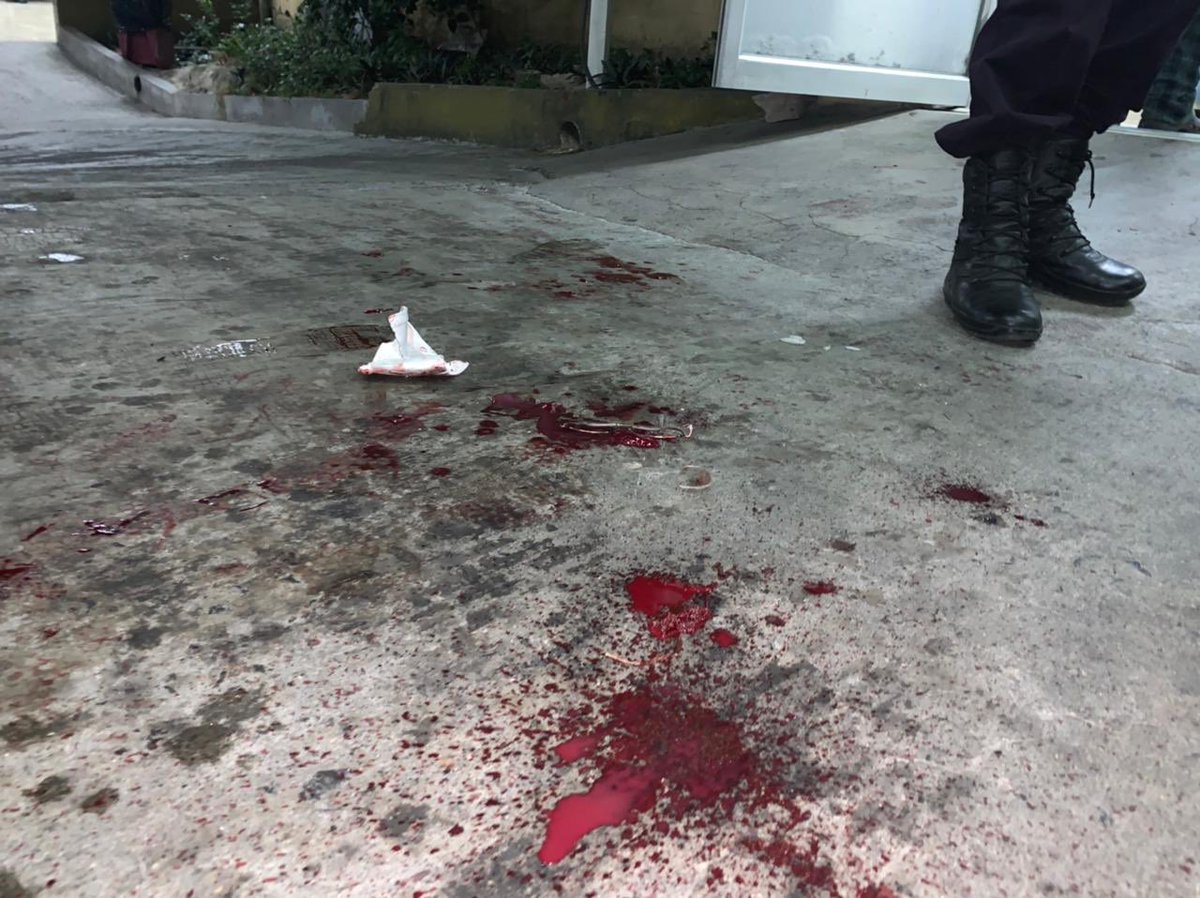 elindependiente's tweet photo. @ONU_derechos @CorteIDH @ActualidadRT @democracynow @JoeBiden @AOC Members of the FMLN political party in San Salvador suffered a violent gun shots by unidentifiable man. Preliminary reports indicate one person death and several wounded #ondevelopment https://t.co/2SOYrDvDWs