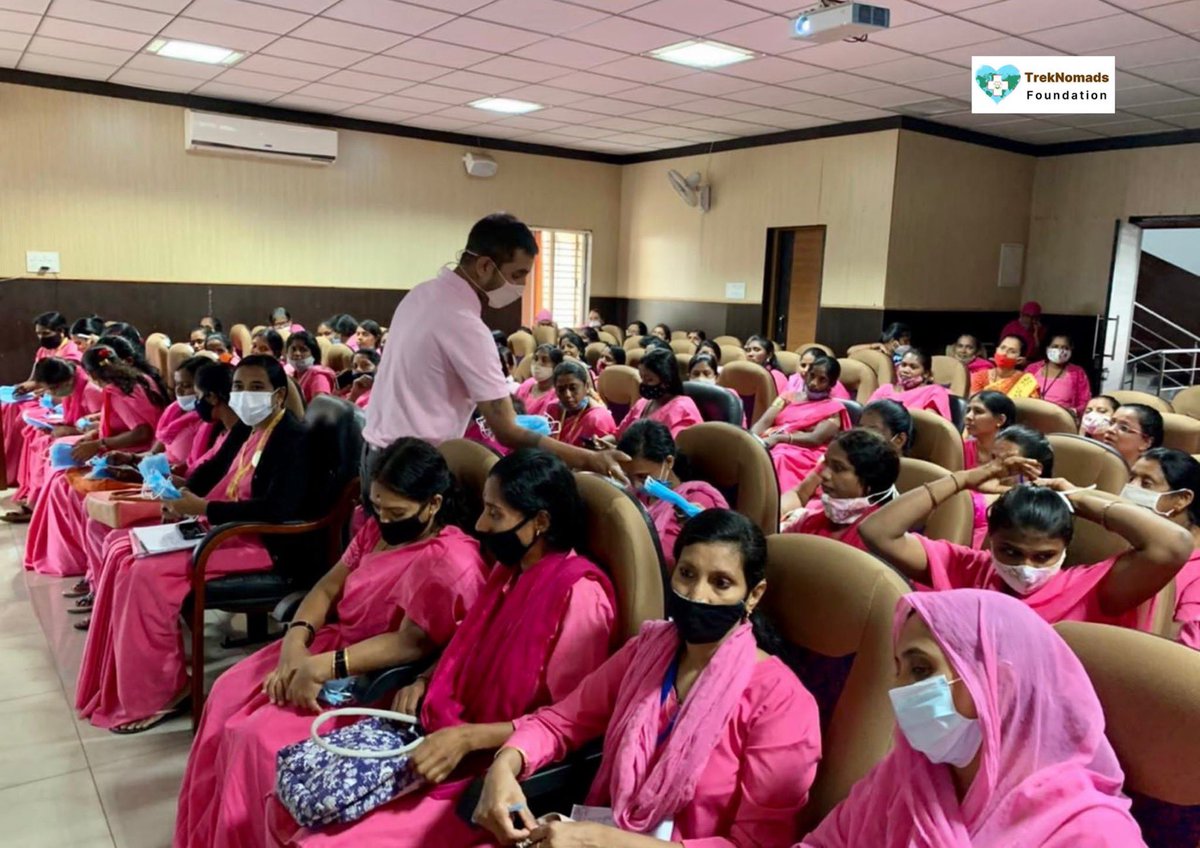 BBMPSouthZone's tweet photo. 10K #masks donated by @Bambrew_in was distributed to BBMP's Asha Workers and also to PHCs of #BBMPSouthZone 
Thanks to our donor #Bambrew &amp; @TrekNomadsTrust for your support to our frontline workers during this #Covid19 #pandemic 

@BBMPCOMM @DHFWKA 
@Vaibhavanant @naveenmallesh https://t.co/gJf040cmZL