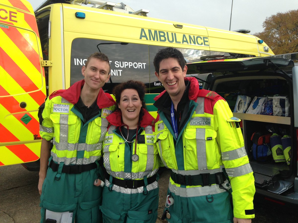 During my time as a  @BASICS_HQ responder I have worked alongside a number of amazing blue light organisations on scene and had opportunities to join training exercises with them  @EHAAT_  @EastAngliAirAmb  @Magpas_Charity  @LDNairamb  @EPRoadsPolicing  @roadpoliceBCH  @ECFRS  @HFRS