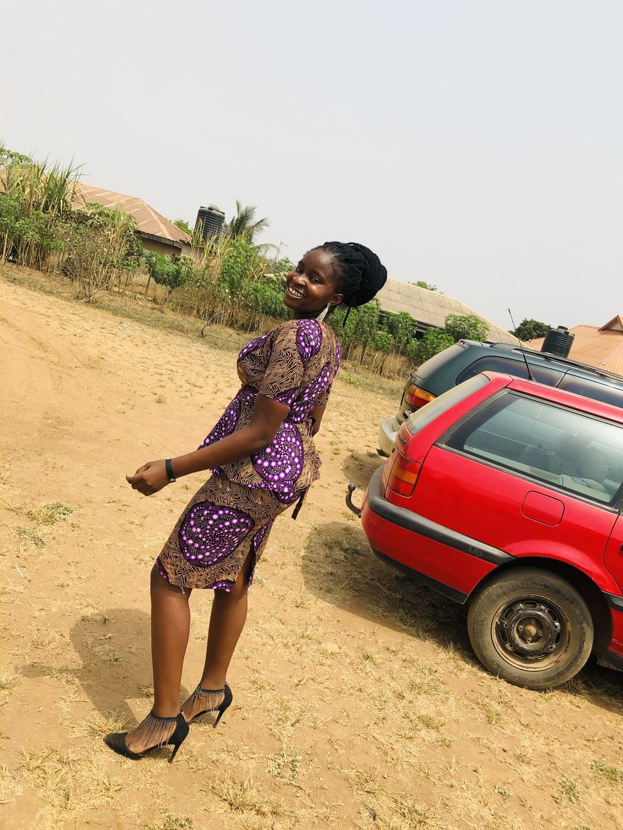 peraarike's tweet photo. Happy New Month 🎉
It's a prosperous Month already.
Check out this nice dress I made.😊👉
#seamstress
#yournigeriandesigner
#Happynewmonth https://t.co/T81uegaTjE