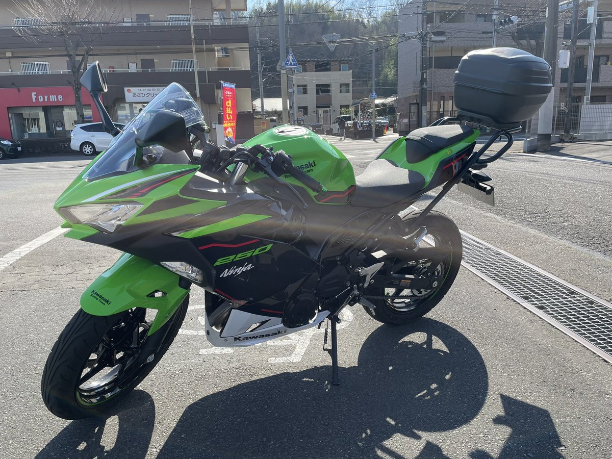 tiger1d171's tweet photo. 固定ツイート変更
インプレッサスポーツ2.0i-sに乗っています
PROVAダウンサス、STIマフラー　
ウェッズスポーツSA72R 86純正ホイール(スタッドレス用)フルLED化してます
１２月２７日ニンジャ250KRTEdition納車しました　よろしくお願いしますm(__)m
#ニンジャ250  #インプレッサスポーツ https://t.co/Sin9qZXUPE