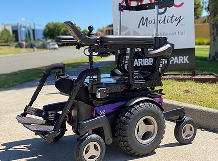 MagicMobility's tweet image. Magic 360 - the world's most versatile #powerchair. It provides everything an active user needs from a mid-wheel drive. A narrow, manoeuvrable footprint and option of urban, crossover or off-road wheels, the #Magic360 can take you places.  Learn more here: bit.ly/Magic360