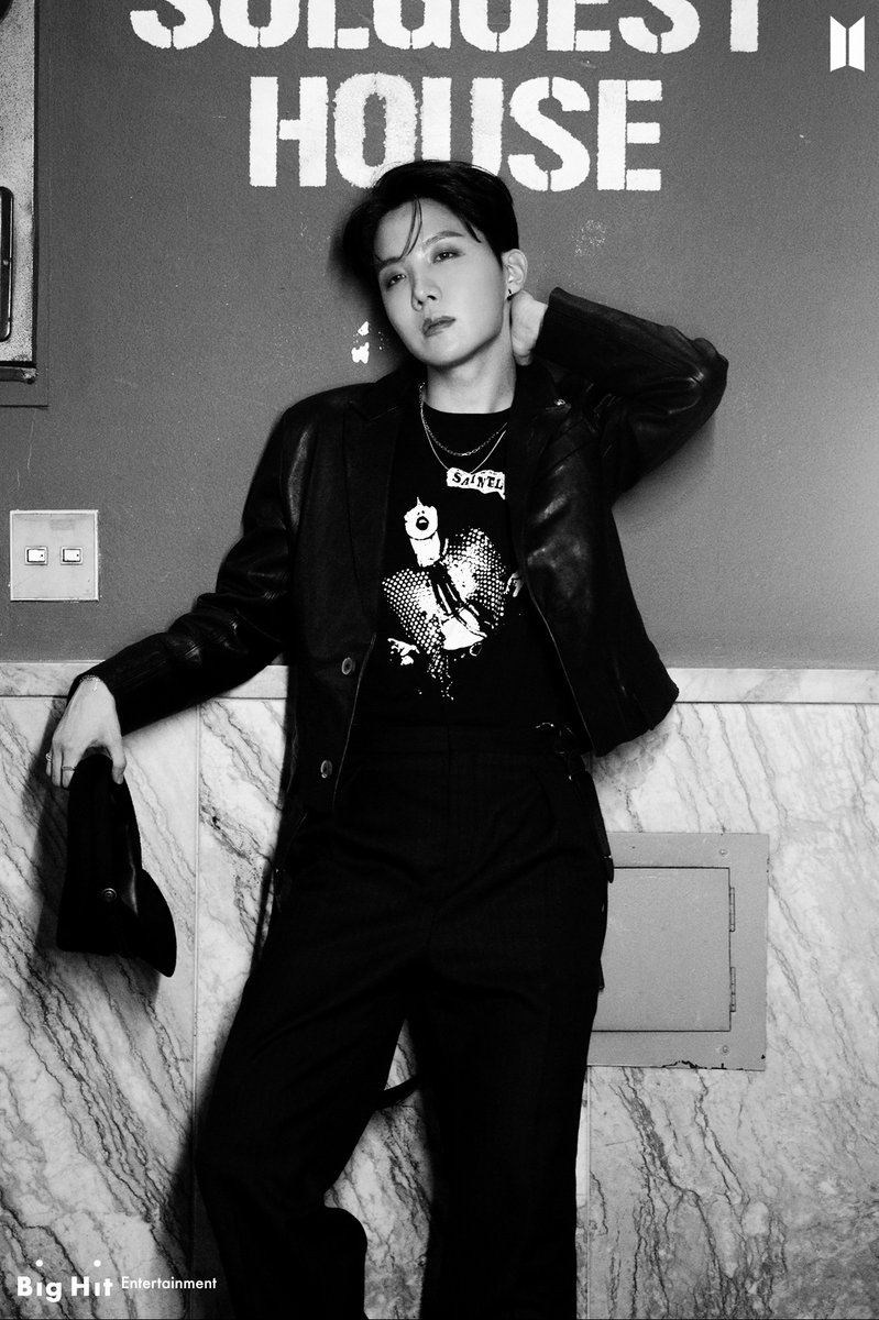 How to make your twitter an achromatic color — a dangerous thread ! #HAPPYHOBIUARY