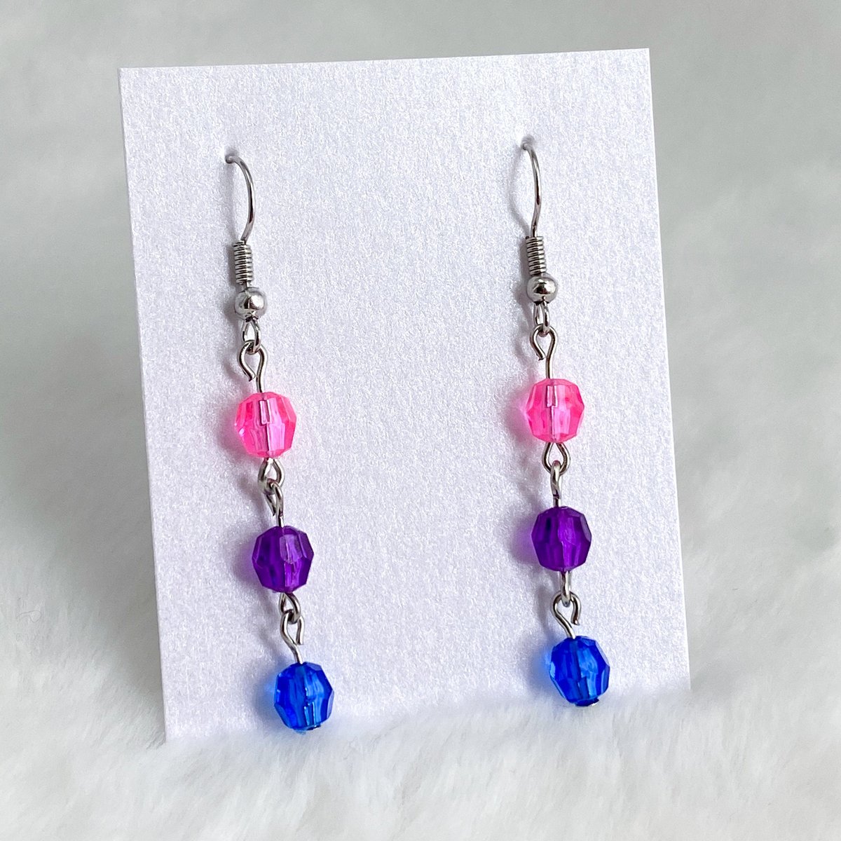 monalaina's tweet photo. Bi Pride Earrings, LGBTQ Pride Earrings, Gay Pride Earrings, Pride Jewelry, Coming Out Gift, Bi Pride Flag, Bisexual Pride Accessories, S133 https://t.co/pXhZUhFV5t #Jewelry #EtsyJewelry #GiftforHer #FreeShipping #Handmade #EtsyShop #BiPrideFlag https://t.co/gpJ2aoOGvF