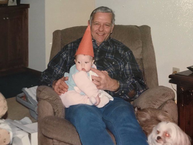 ⚠️BABY LAUREN ALERT⚠️ https://t.co/89NiDUDosS