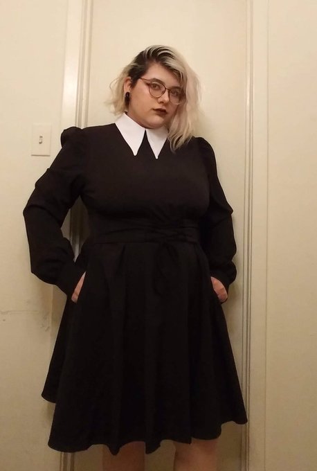 Jenny's pics and videos - EtHfRPoXMAIKjbQ jpg:small